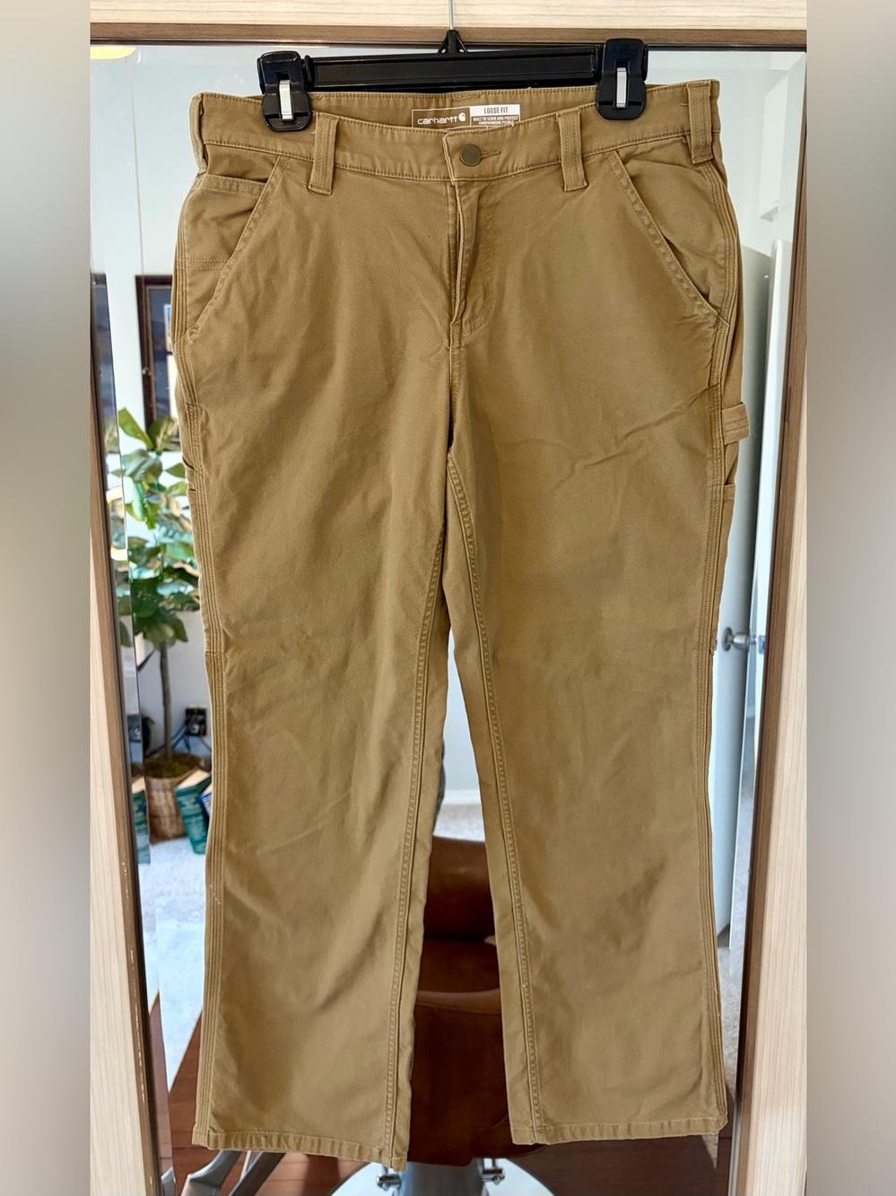 Carhartt Women’s Loose Fit Canvas Carpenter Pants Khaki size 8 Short Cotton